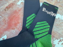 Load image into Gallery viewer, illusive brand skate socks