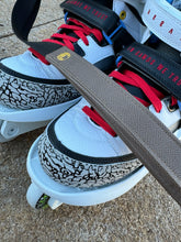 Load image into Gallery viewer, illusive brand x 3:S skate carry straps