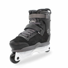 Load image into Gallery viewer, TRIGGER SKATES - JEFF DALNAS - PRO MODEL - SKATES