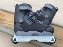 Load image into Gallery viewer, TRIGGER SKATES - JEFF DALNAS - PRO MODEL - SKATES