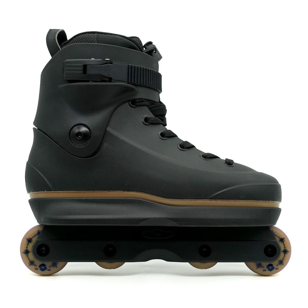 PREORDER - STANDARD SKATE CO - OMNI - V2 BLACK - COMPLETE