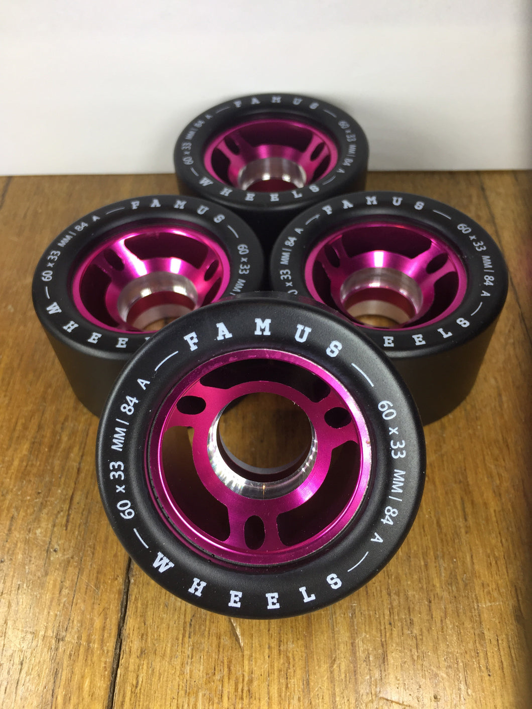 Famus Wheels 60mmx33mm/84a - Quad / Rollerskate Wheels - Fantastic - pink
